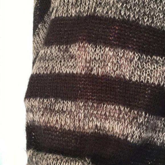 Forever 21 knit Top S - SMALL Oversized soft stripes EUC - Picture 5 of 6